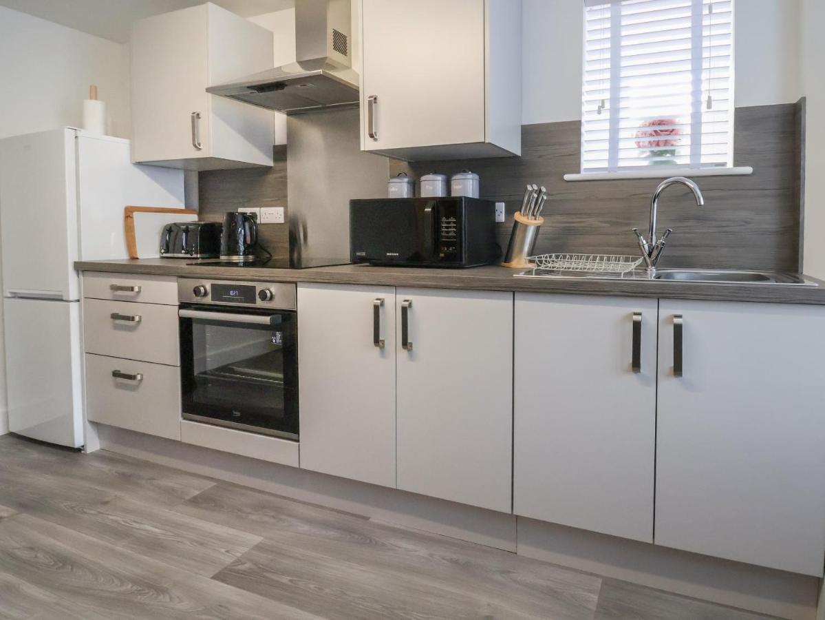 Apartment 1 康威 外观 照片